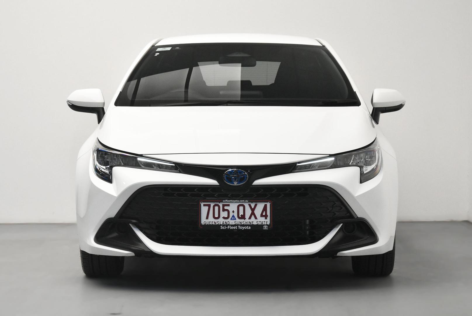 2025 Toyota Corolla Ascent Sport in White