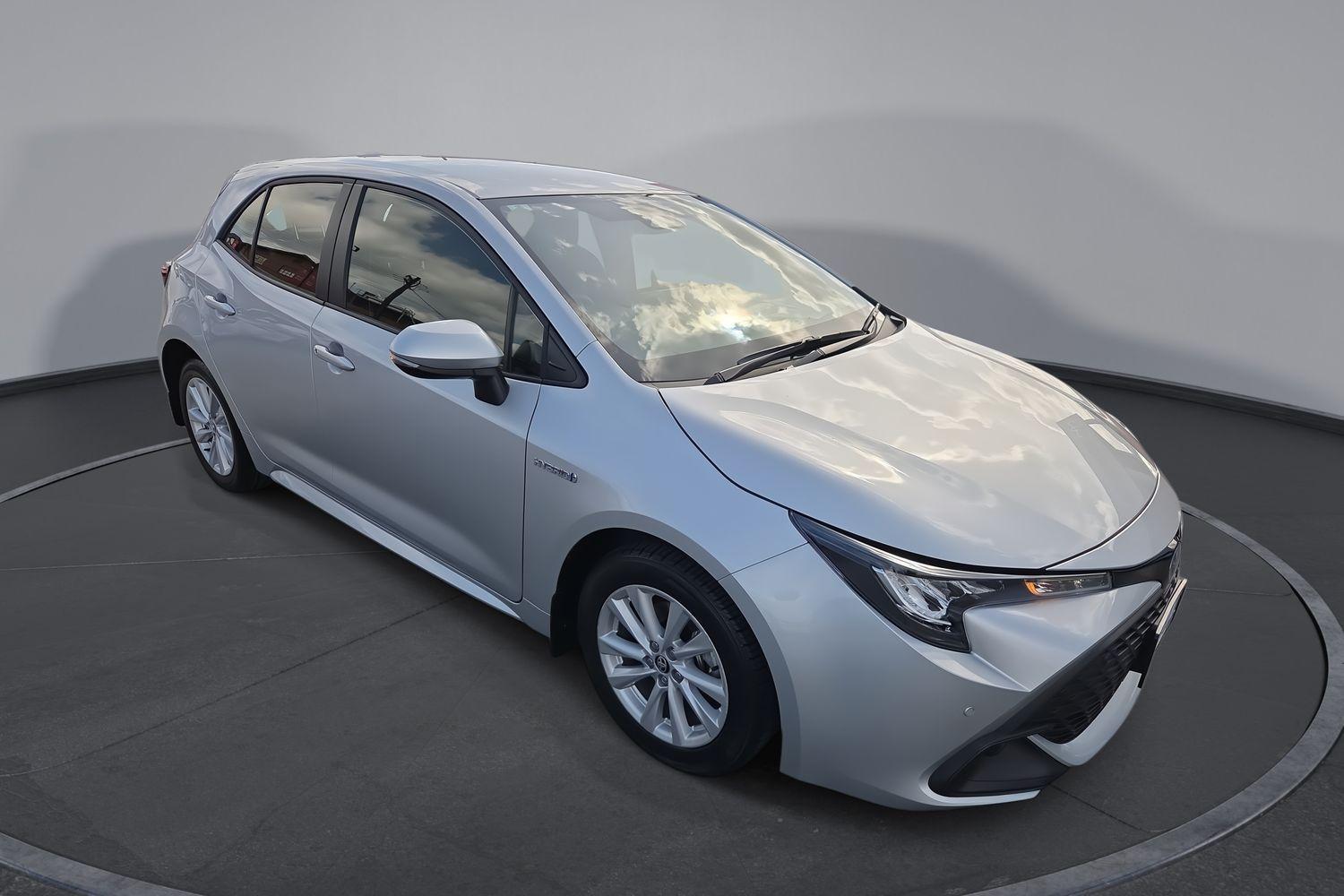 2022 Toyota Corolla Ascent Sport in Silver