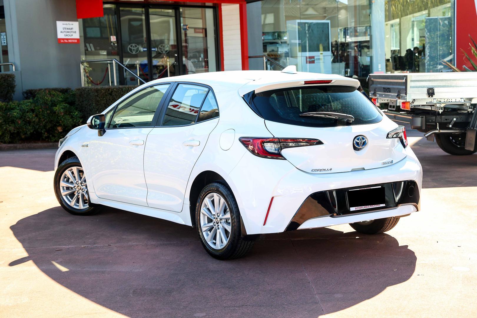 2023 Toyota Corolla Ascent Sport in White