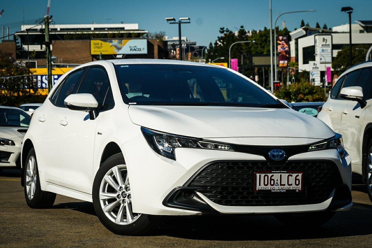 2024 Toyota Corolla Ascent Sport in White