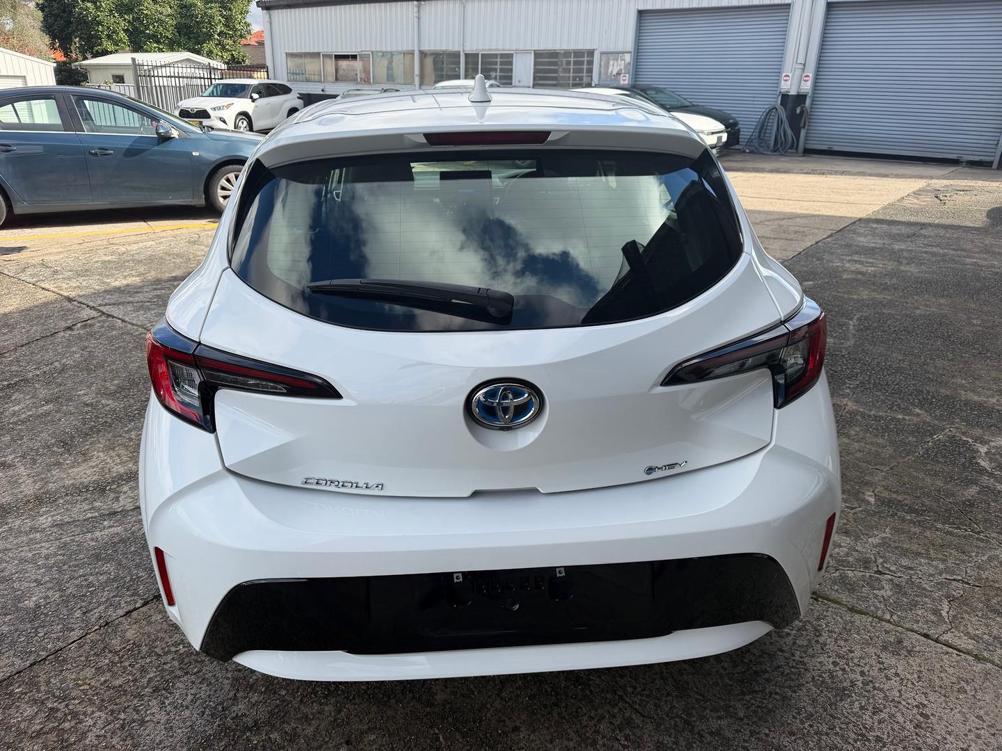 2024 Toyota Corolla Ascent Sport in White