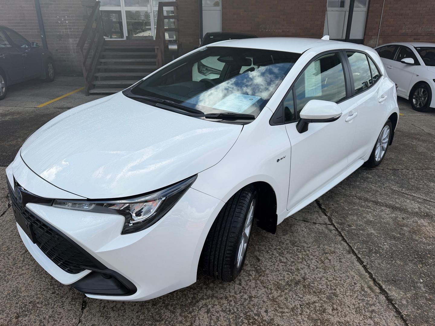 2024 Toyota Corolla Ascent Sport in White
