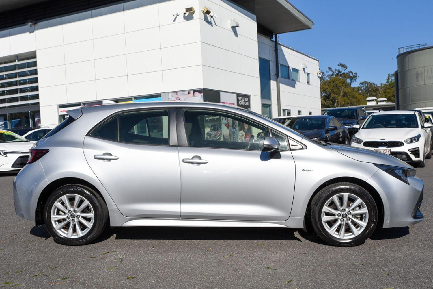 2024 Toyota Corolla Ascent Sport in Silver