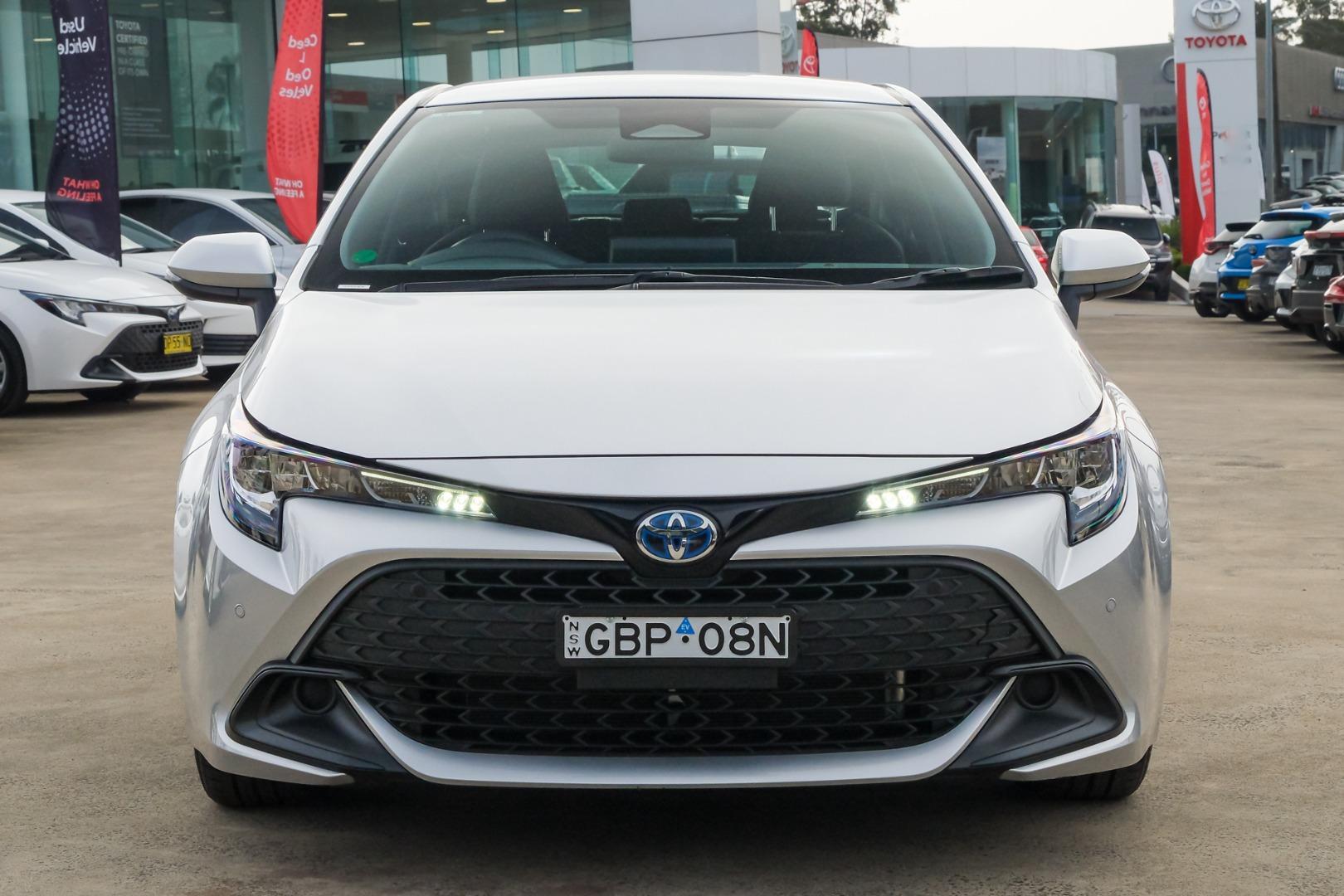 2025 Toyota Corolla Ascent Sport in Silver