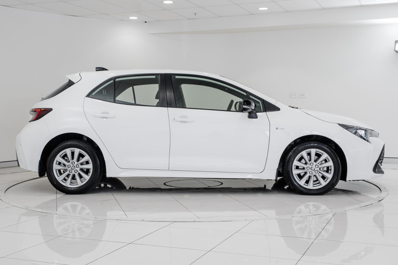 2025 Toyota Corolla Ascent Sport in White