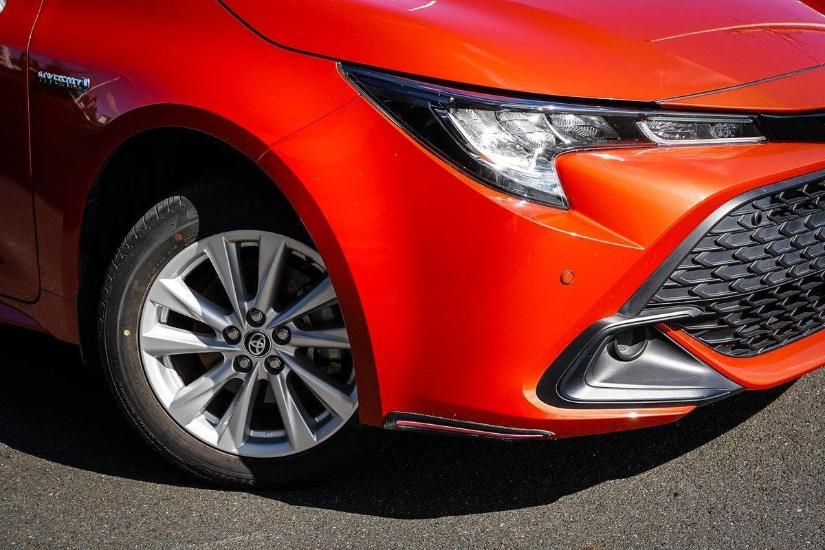 2022 Toyota Corolla Ascent Sport in Orange