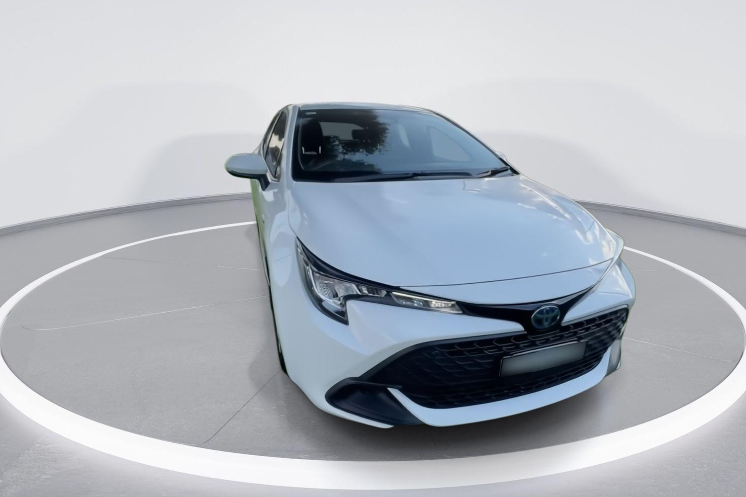 2022 Toyota Corolla Ascent Sport in White