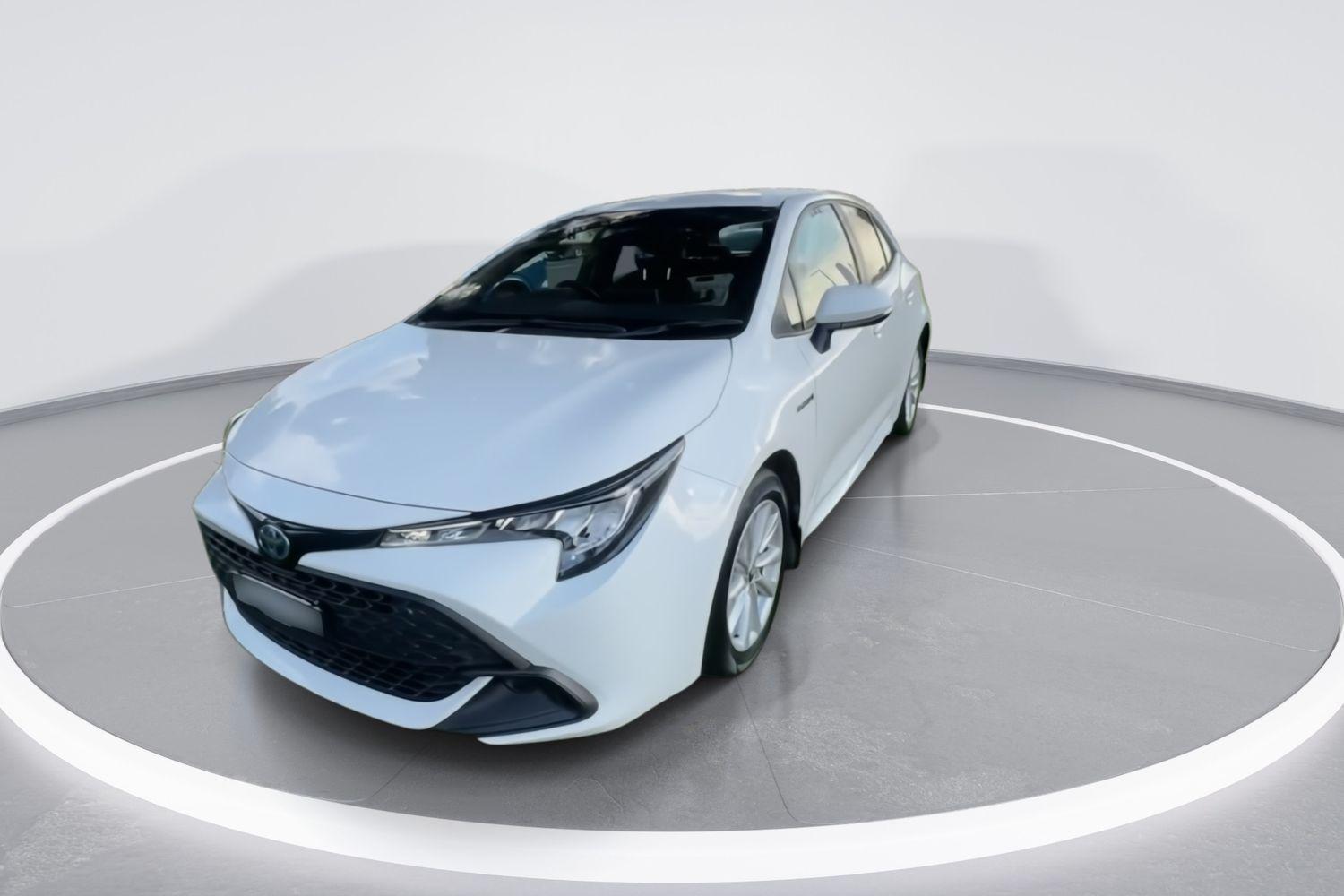 2022 Toyota Corolla Ascent Sport in White