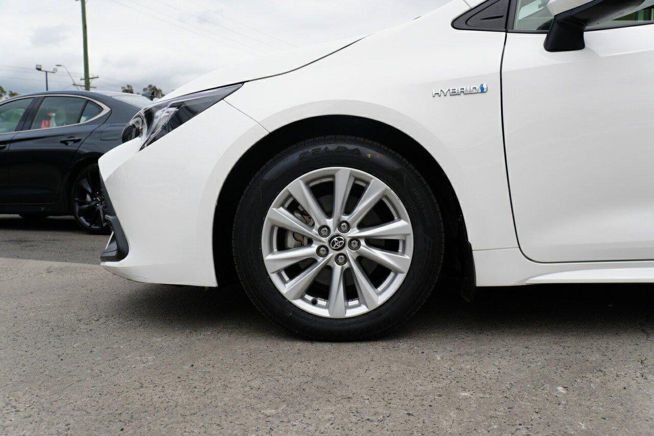 2023 Toyota Corolla Ascent Sport in White