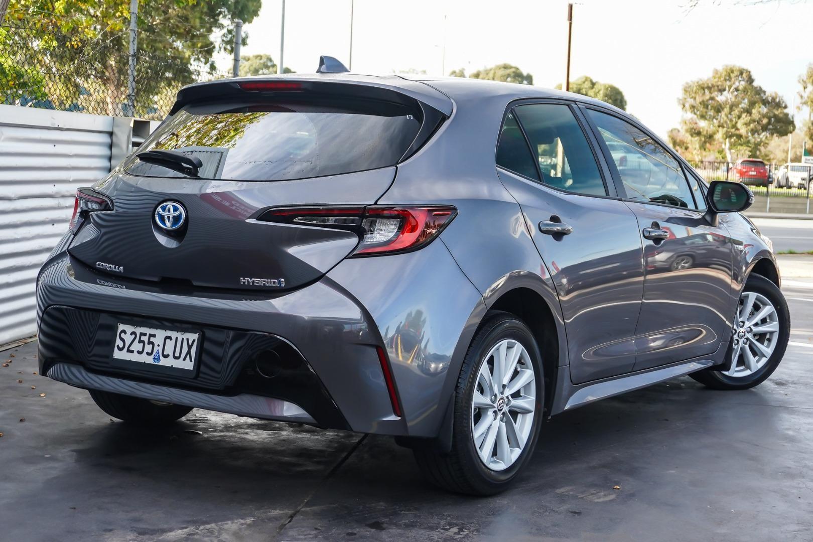 2023 Toyota Corolla Ascent Sport in Silver