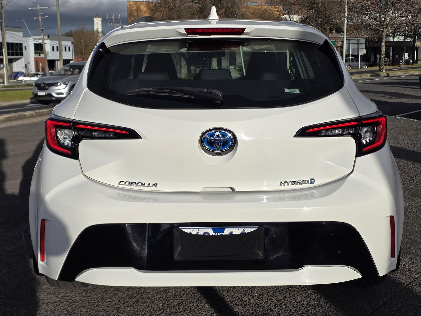 2023 Toyota Corolla Ascent Sport in White