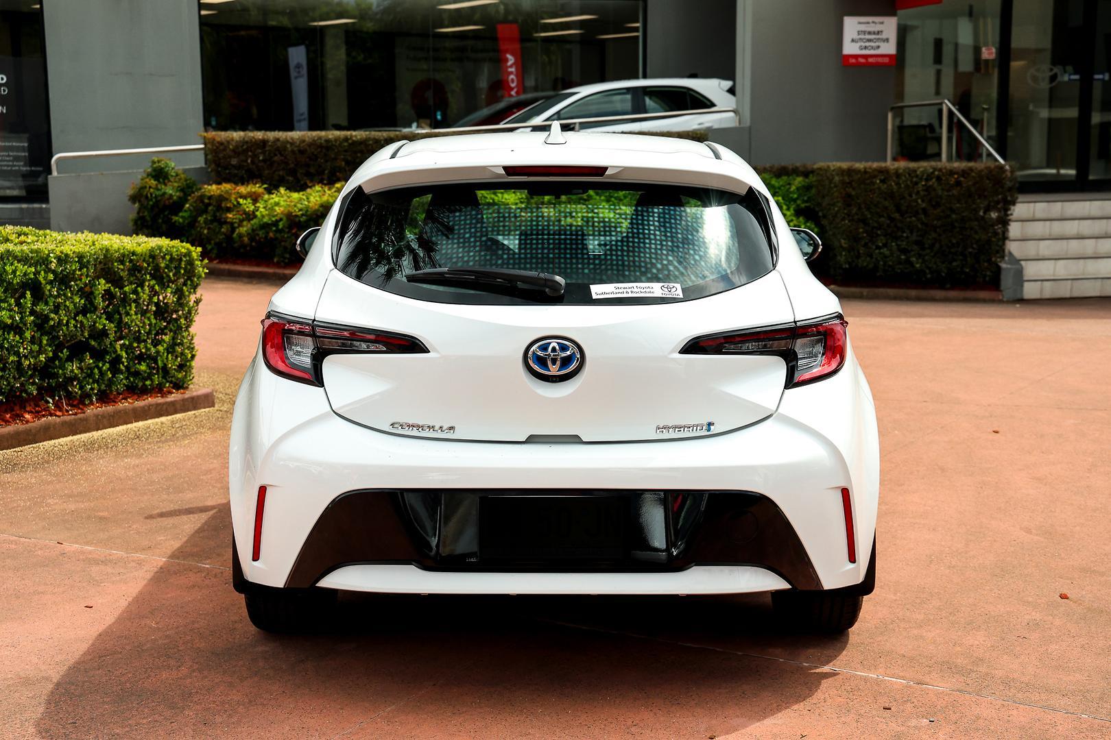 2023 Toyota Corolla Ascent Sport in White