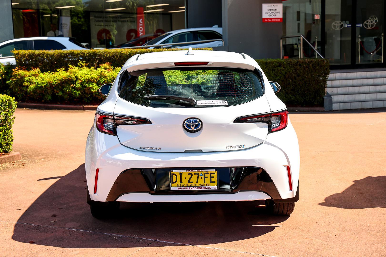 2023 Toyota Corolla Ascent Sport in White