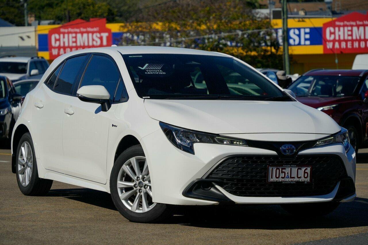 2024 Toyota Corolla Ascent Sport in White