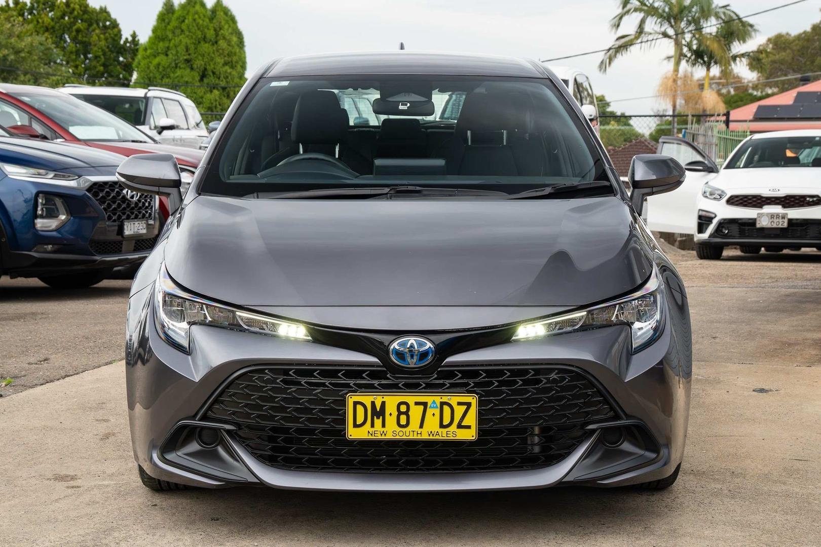 2024 Toyota Corolla Ascent Sport in Silver