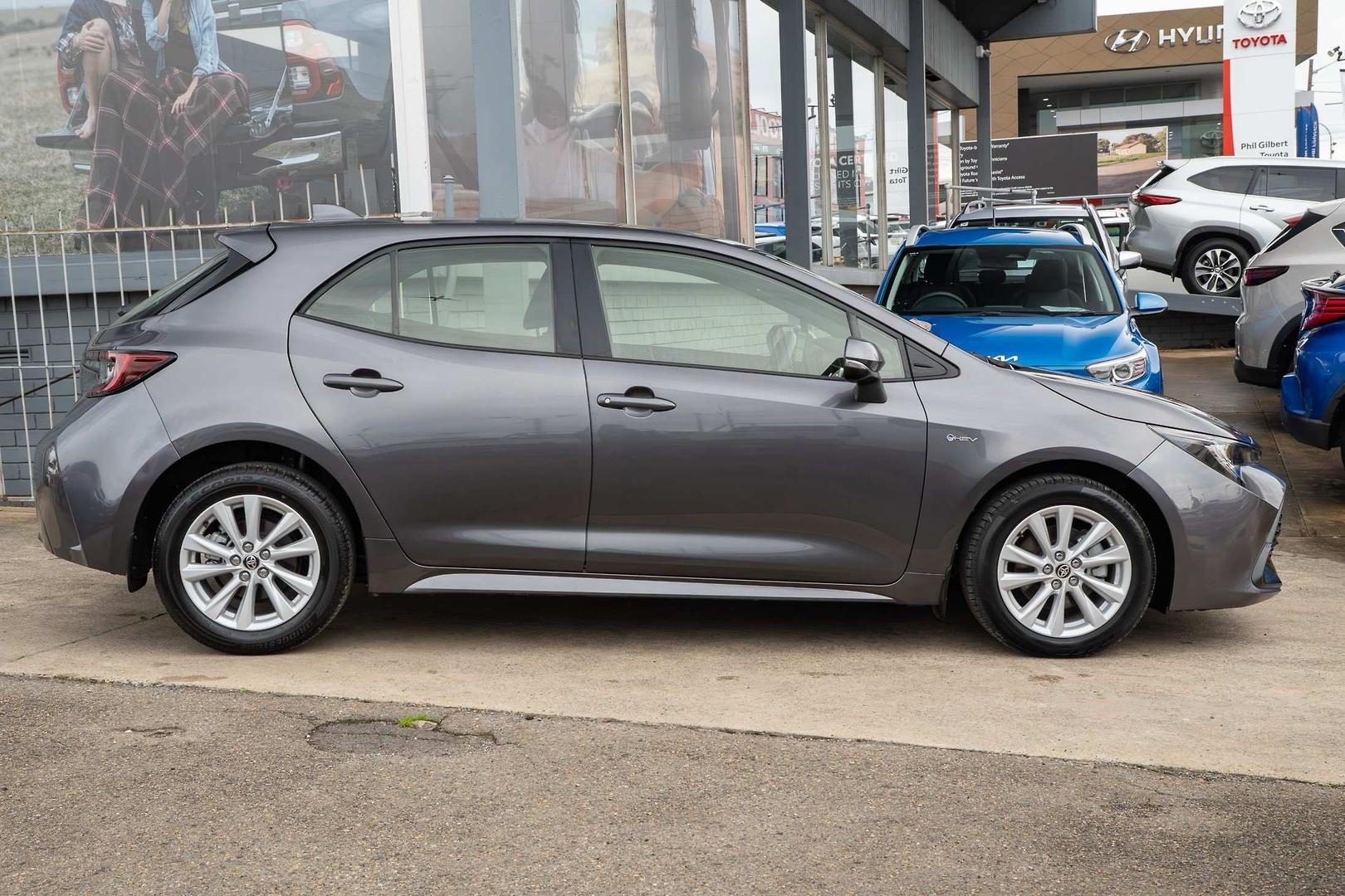 2024 Toyota Corolla Ascent Sport in Silver