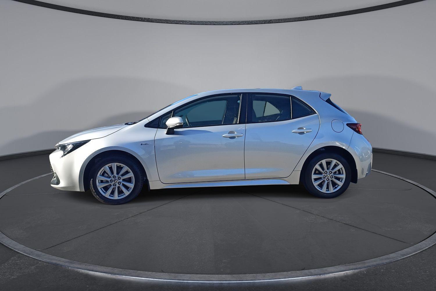 2024 Toyota Corolla Ascent Sport in Silver