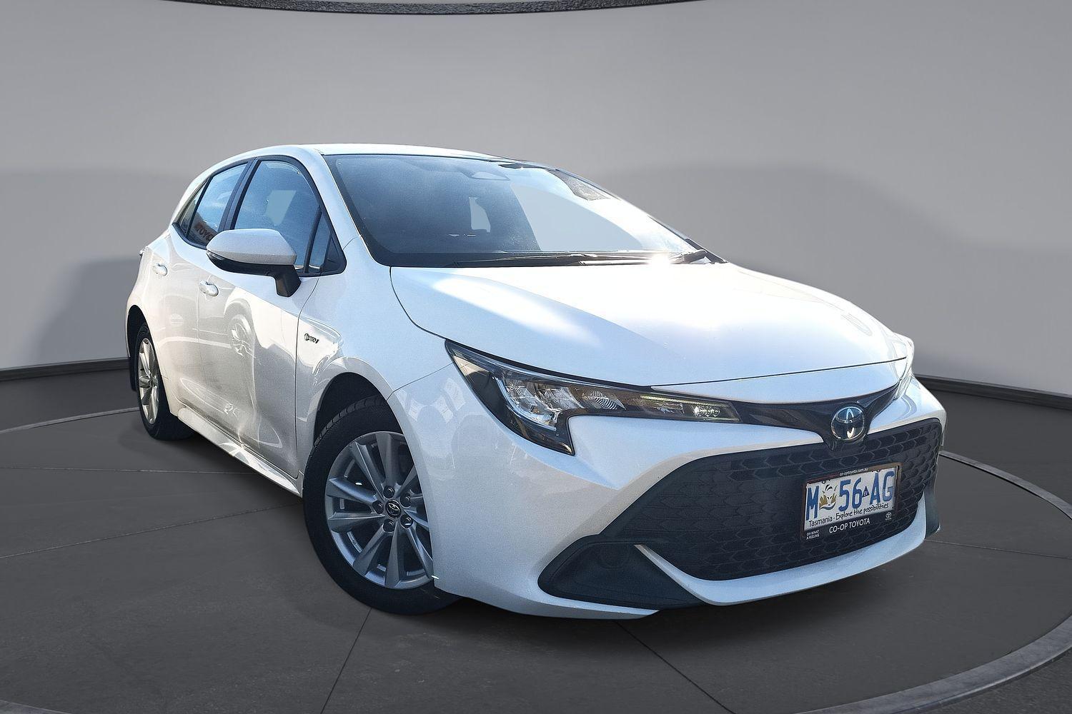 2024 Toyota Corolla Ascent Sport in White