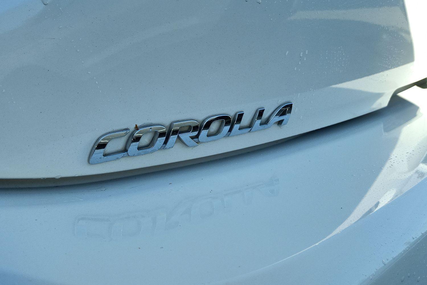 2024 Toyota Corolla Ascent Sport in White