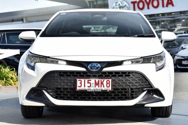 2025 Toyota Corolla Ascent Sport in White