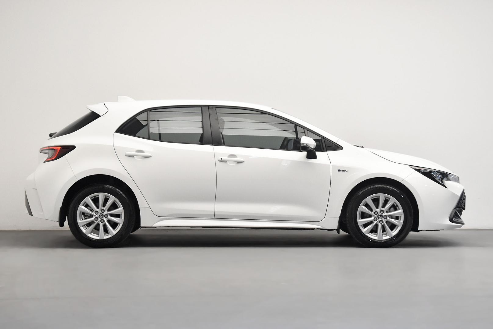 2025 Toyota Corolla Ascent Sport in White