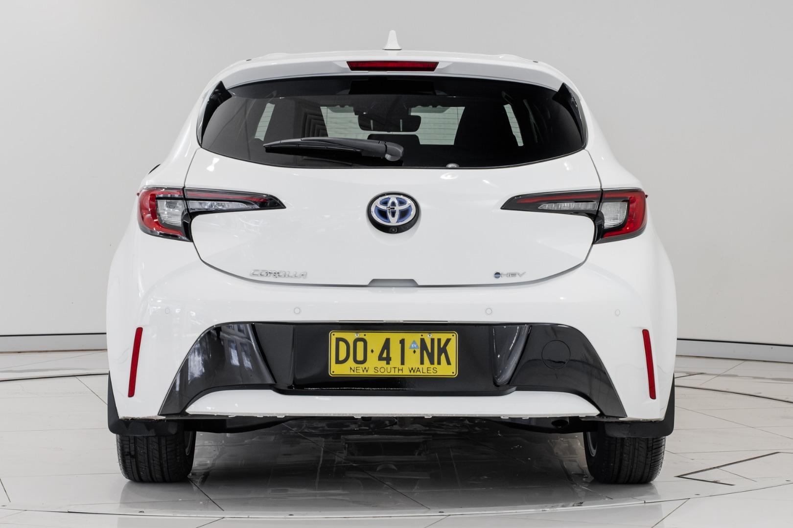 2025 Toyota Corolla SX in White