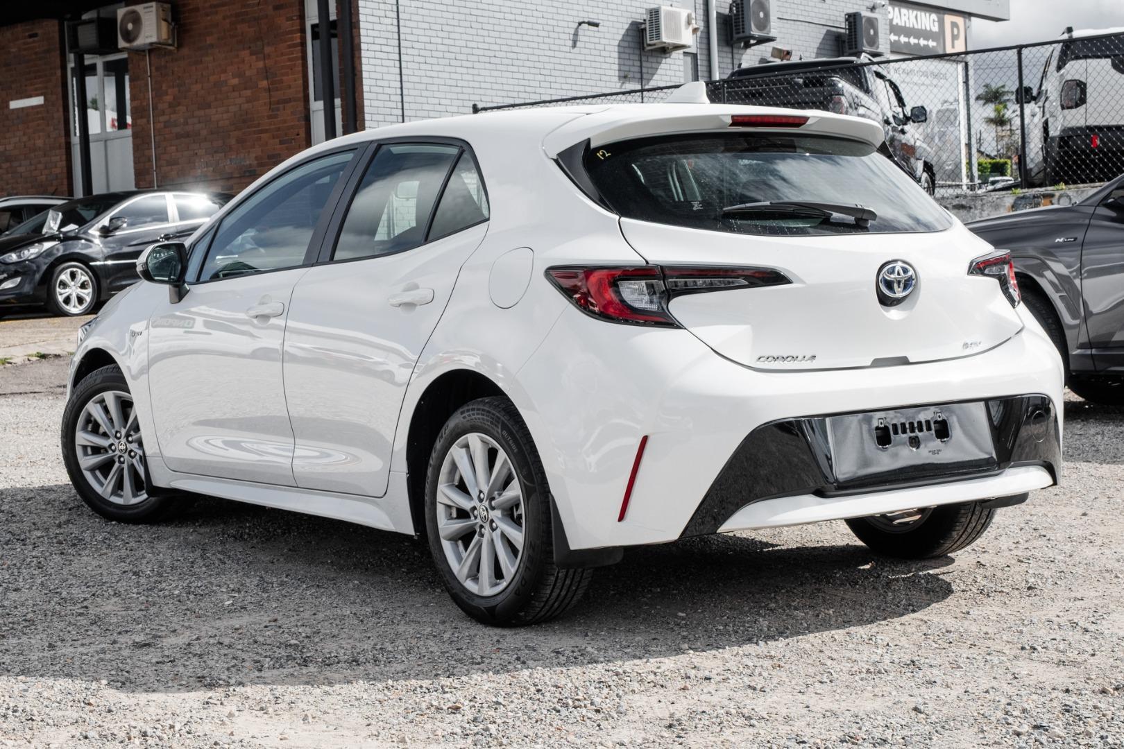 2025 Toyota Corolla Ascent Sport in White