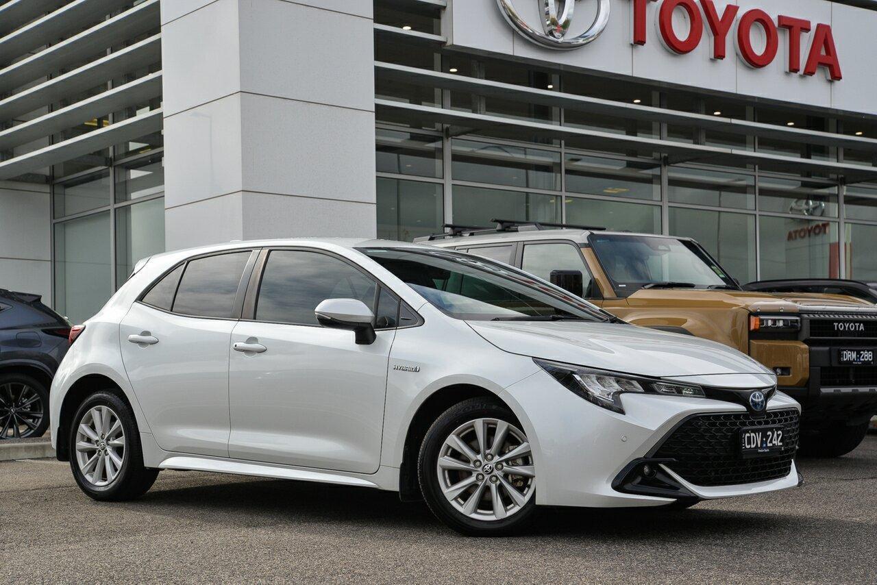 2022 Toyota Corolla SX in White