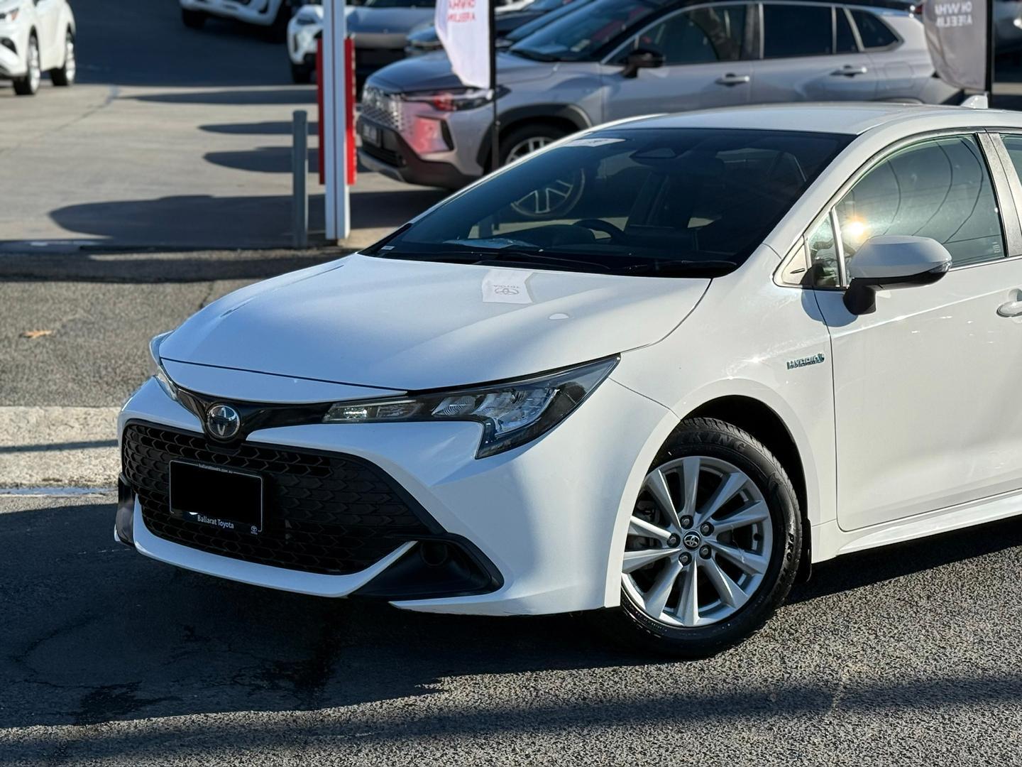 2022 Toyota Corolla Ascent Sport in White