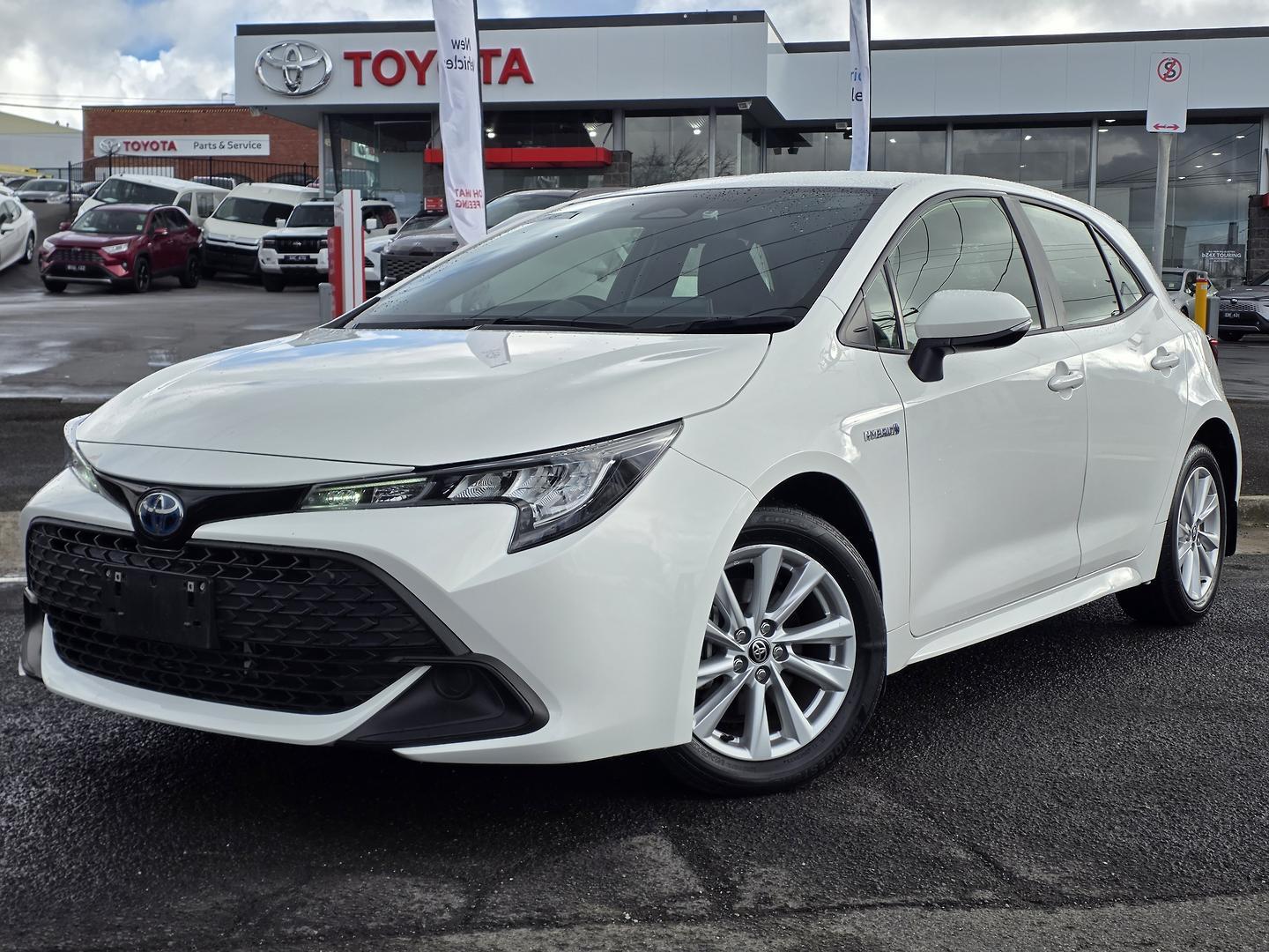 2023 Toyota Corolla Ascent Sport in White