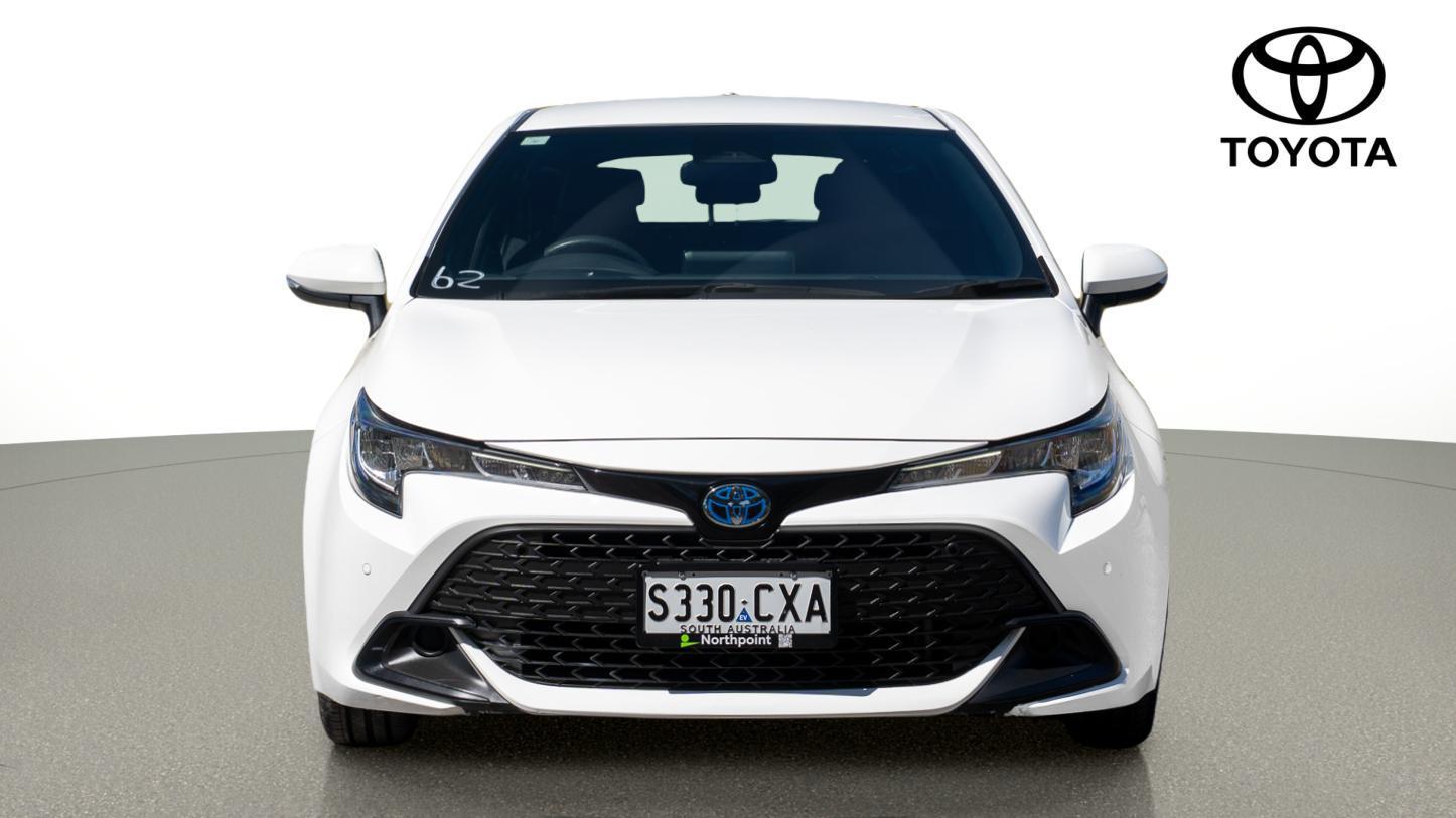 2023 Toyota Corolla Ascent Sport in White