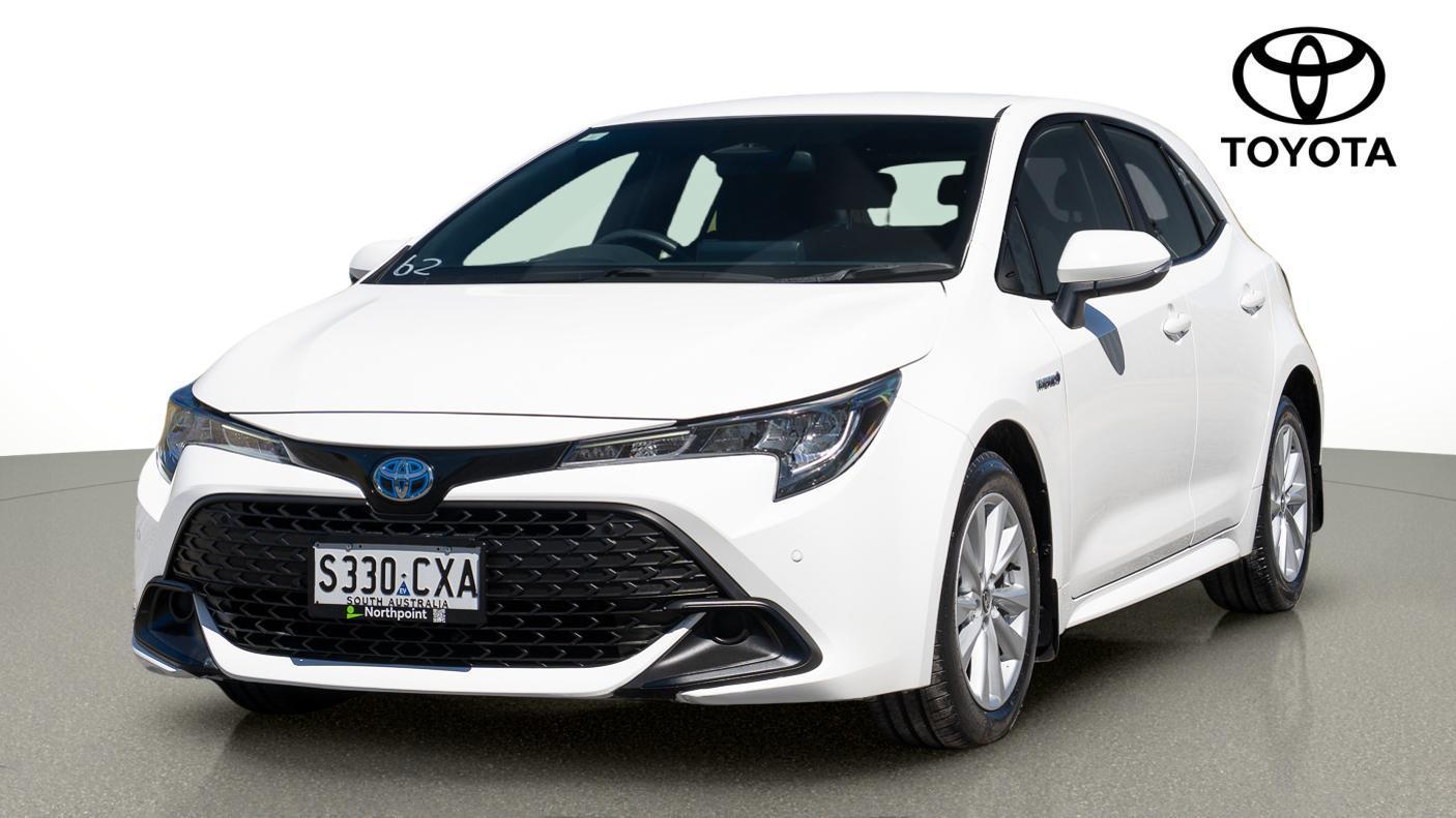 2023 Toyota Corolla Ascent Sport in White