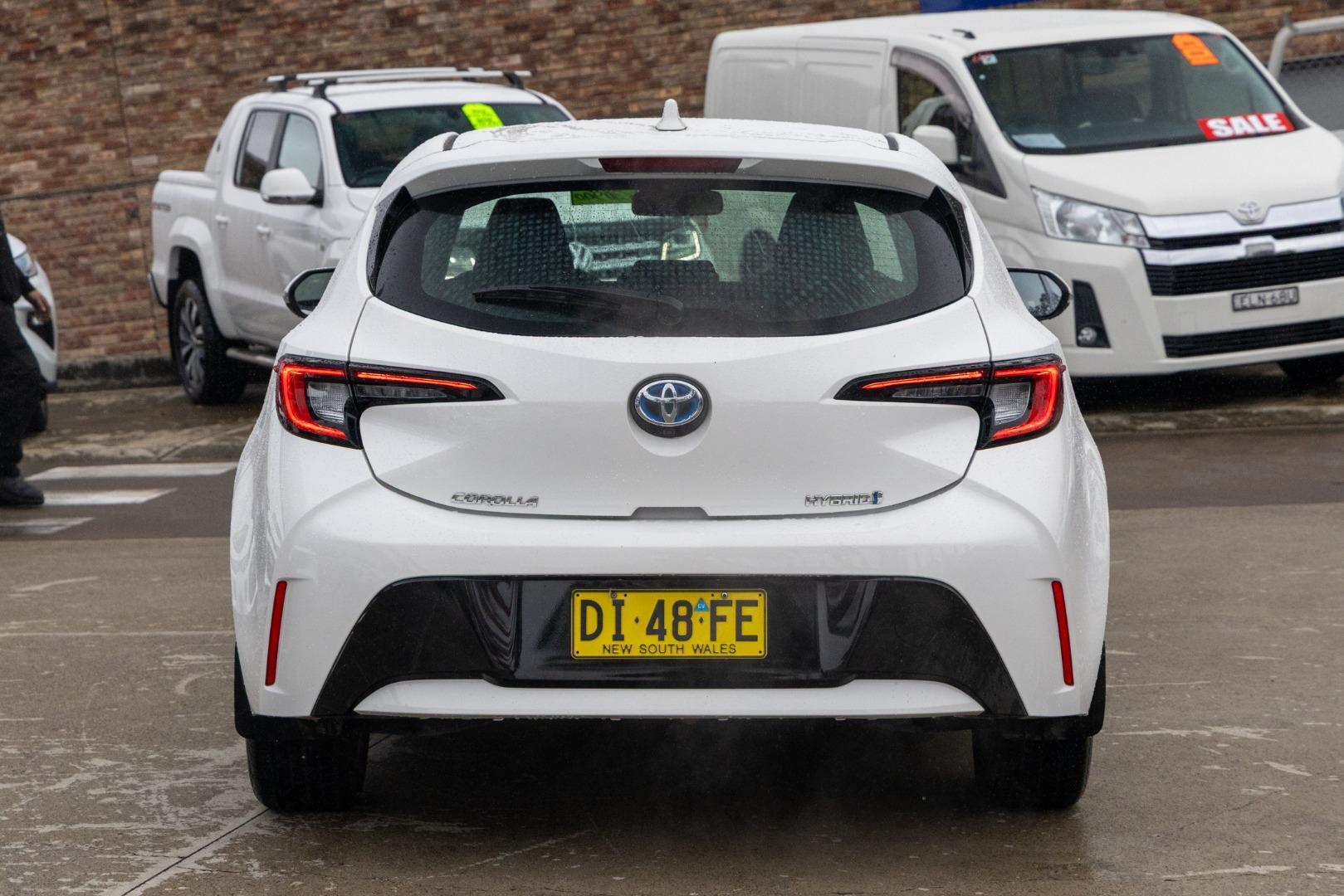 2023 Toyota Corolla Ascent Sport in White