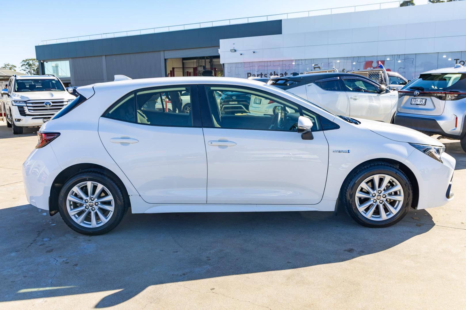 2023 Toyota Corolla Ascent Sport in White