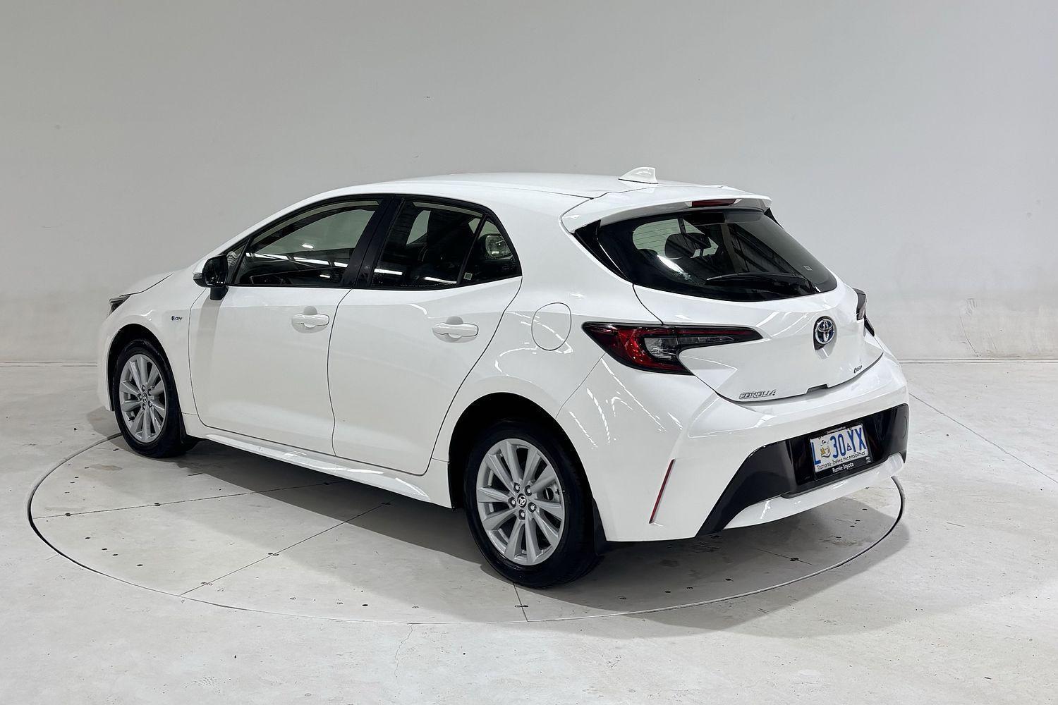 2024 Toyota Corolla Ascent Sport in White