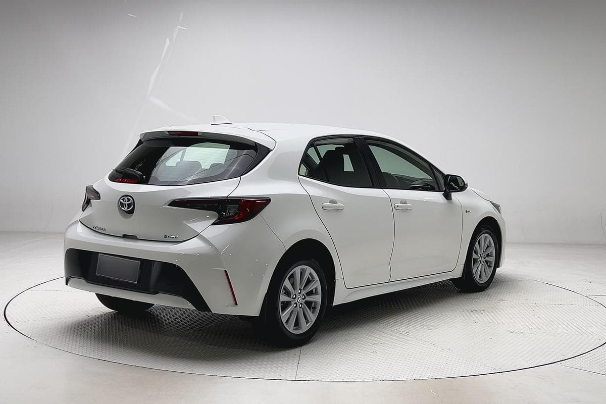 2024 Toyota Corolla Ascent Sport in White
