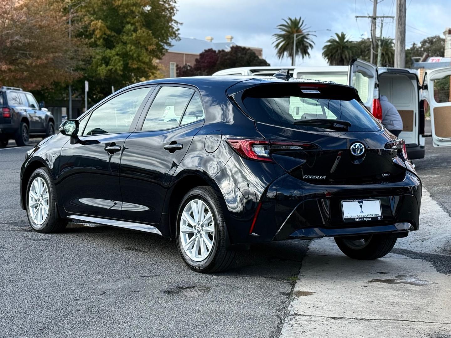 2025 Toyota Corolla Ascent Sport in Black