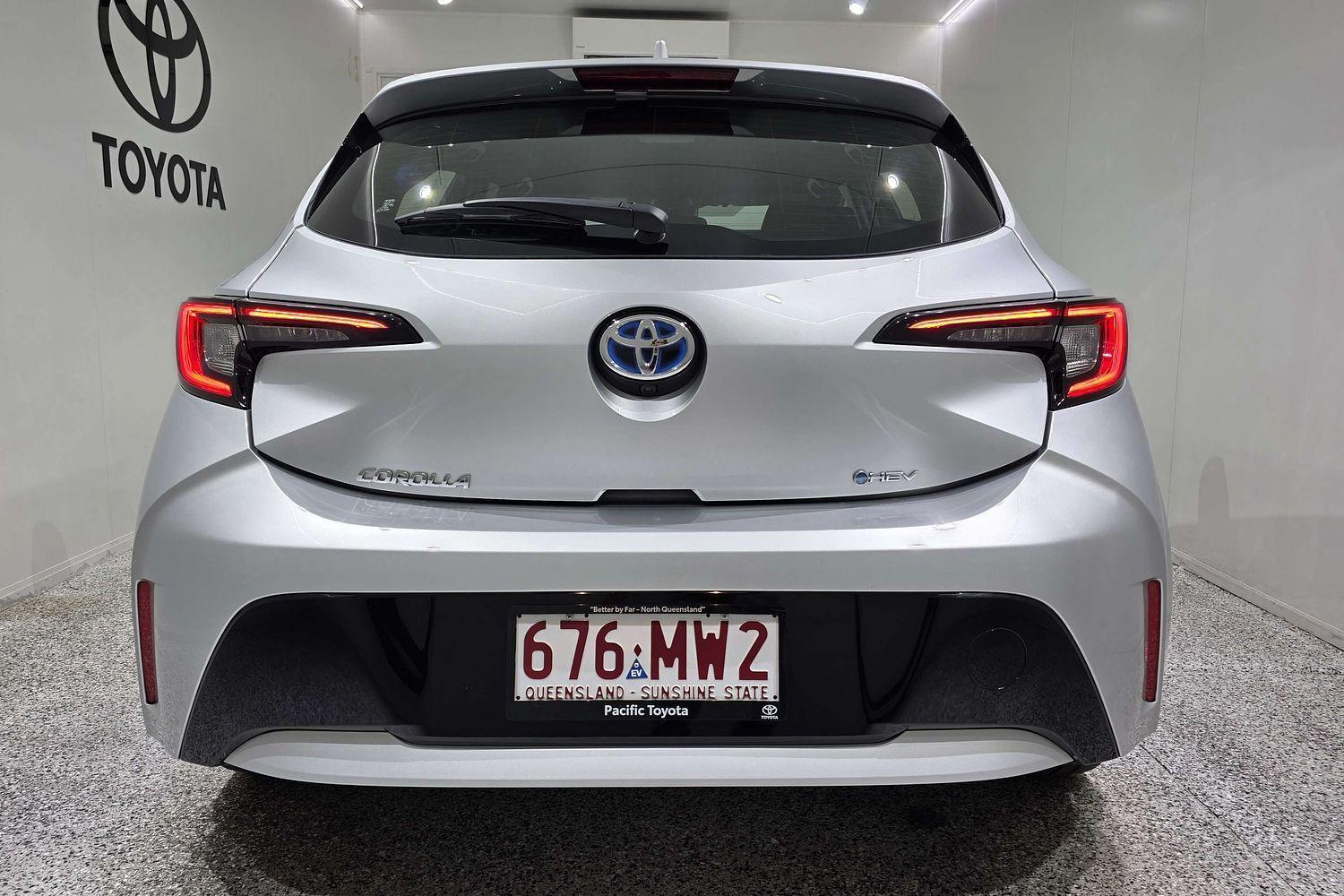 2025 Toyota Corolla Ascent Sport in Silver