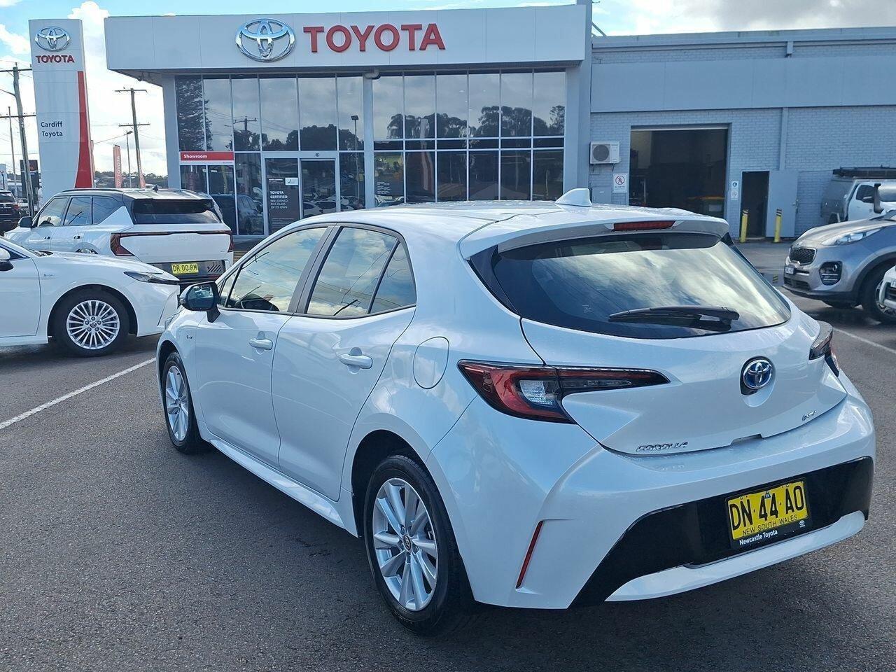 2025 Toyota Corolla Ascent Sport in White
