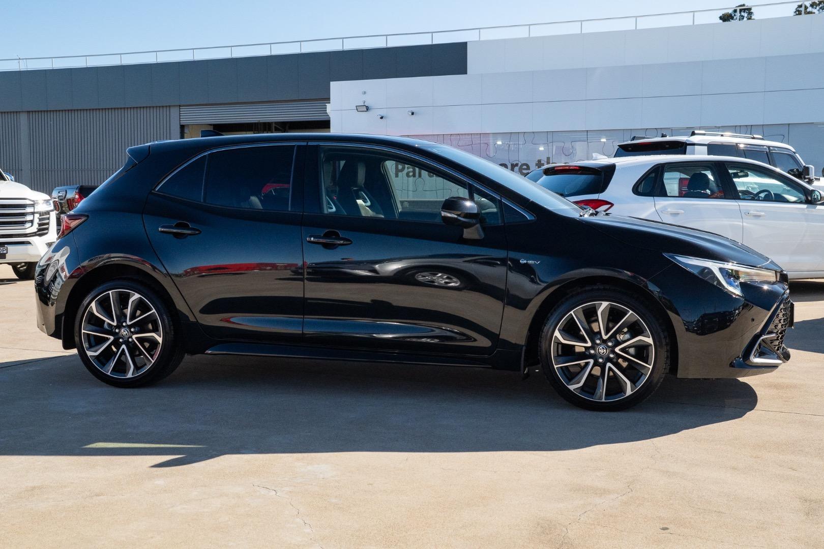 2025 Toyota Corolla ZR in Black