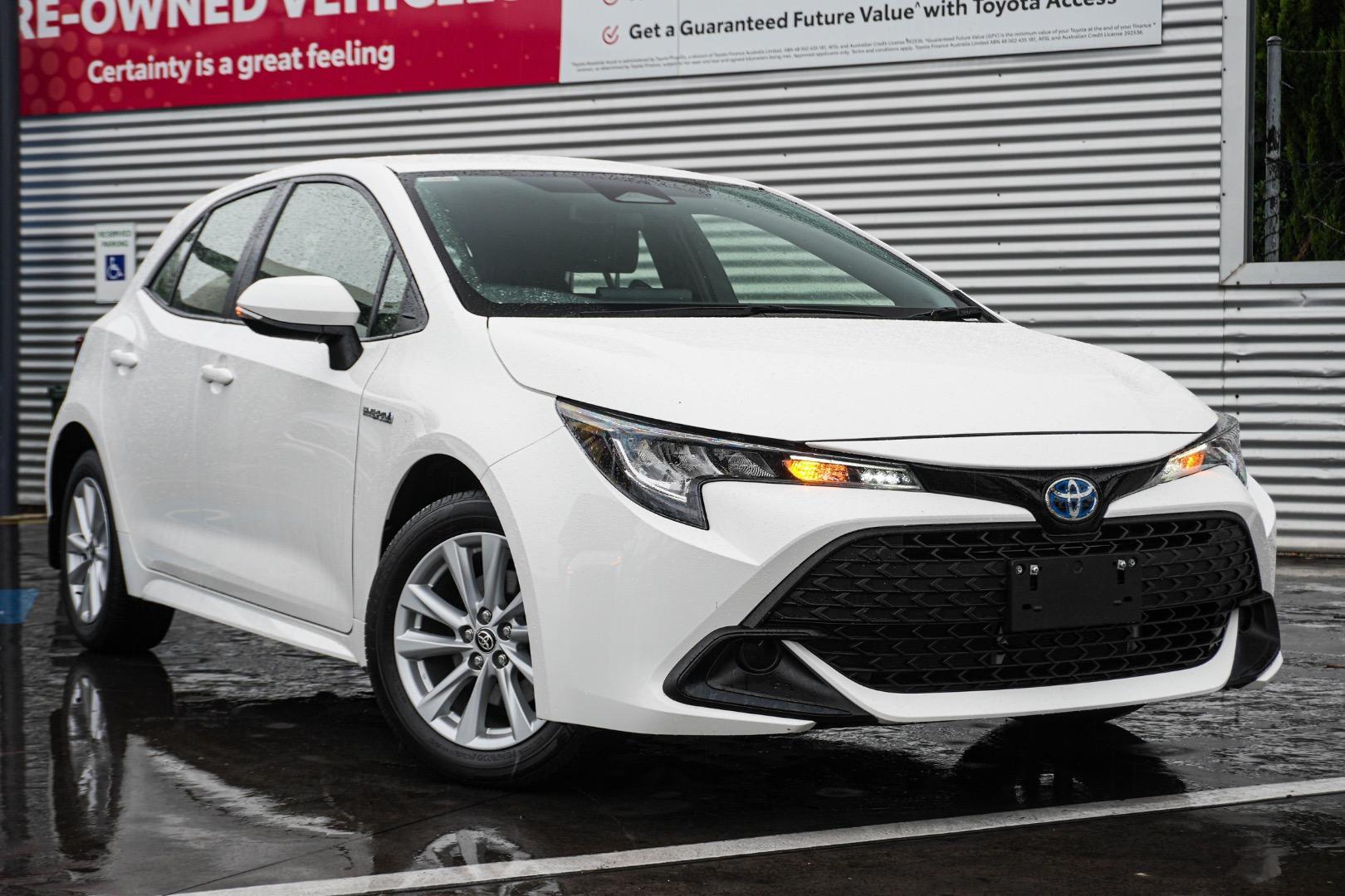 2023 Toyota Corolla Ascent Sport in White