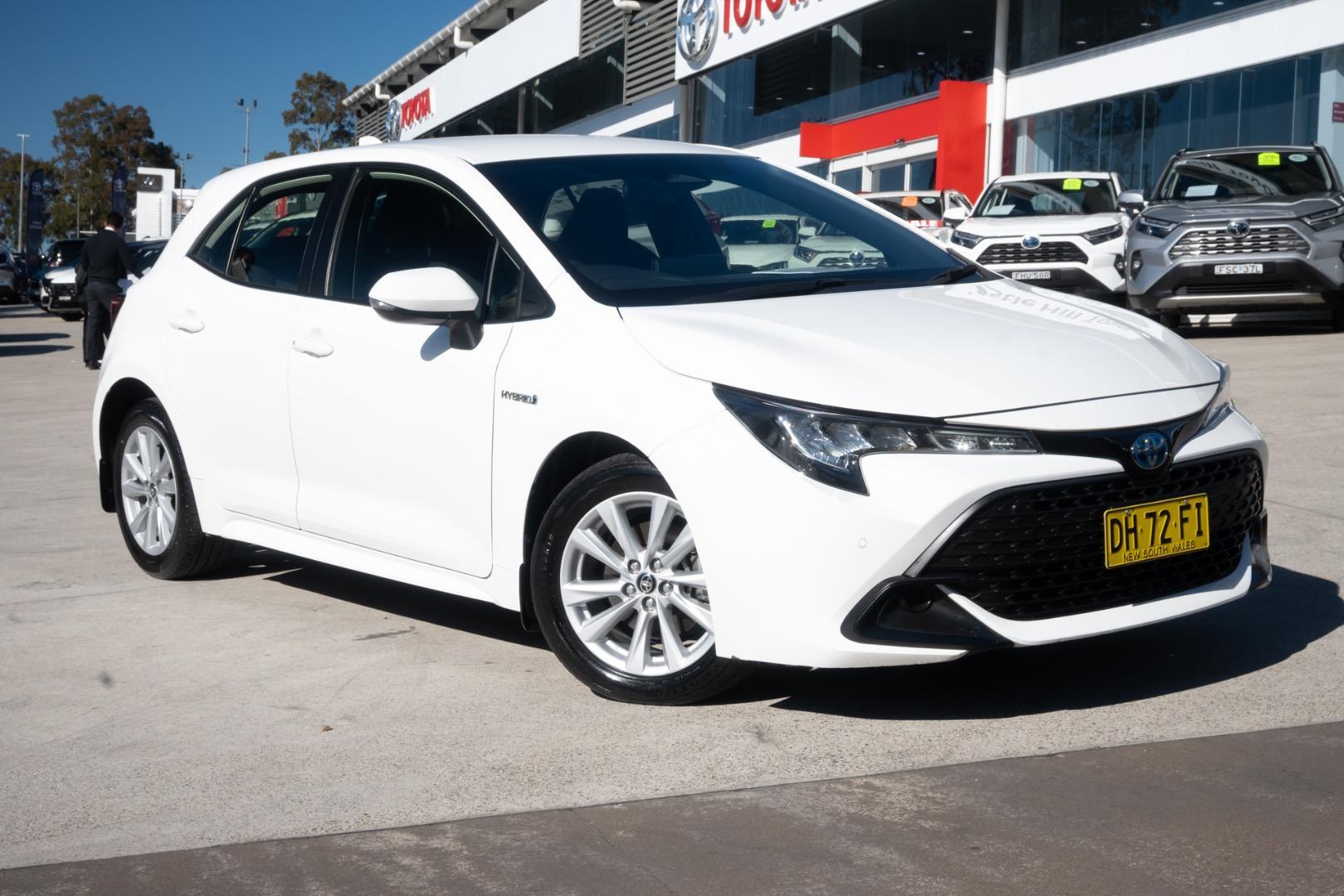2023 Toyota Corolla Ascent Sport in White
