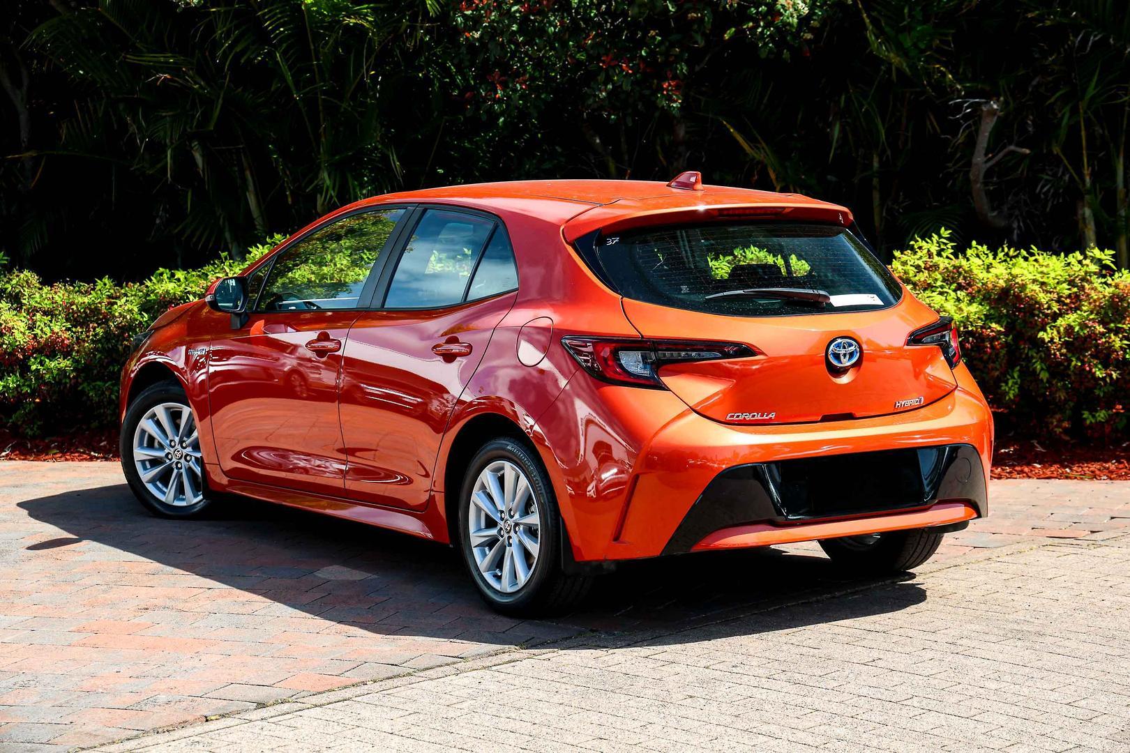 2023 Toyota Corolla Ascent Sport in Orange