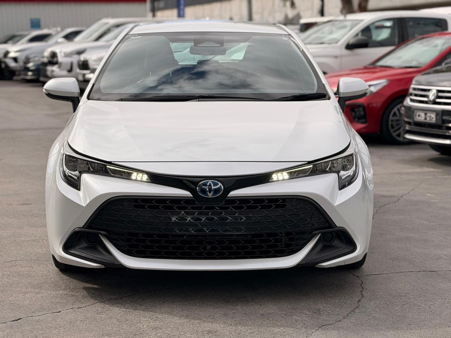 2023 Toyota Corolla Ascent Sport in White