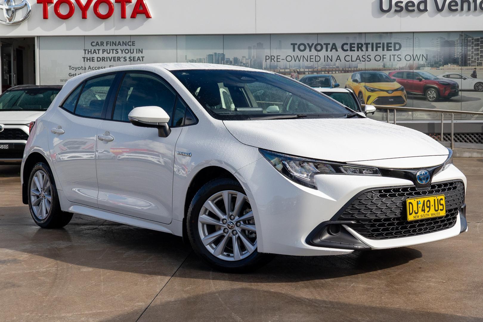 2023 Toyota Corolla Ascent Sport in White