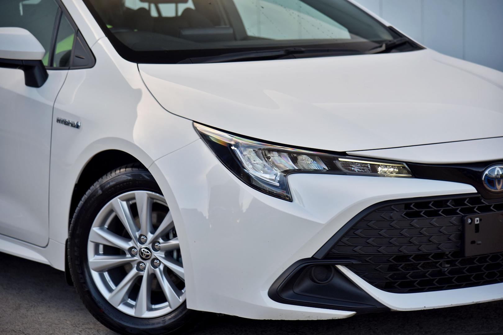 2024 Toyota Corolla Ascent Sport in White