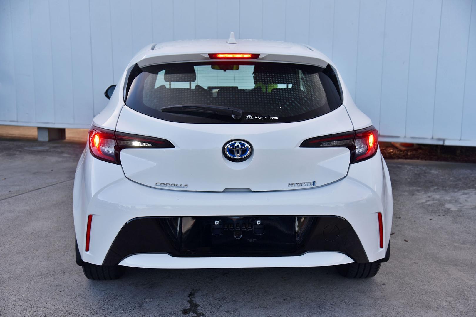 2024 Toyota Corolla Ascent Sport in White