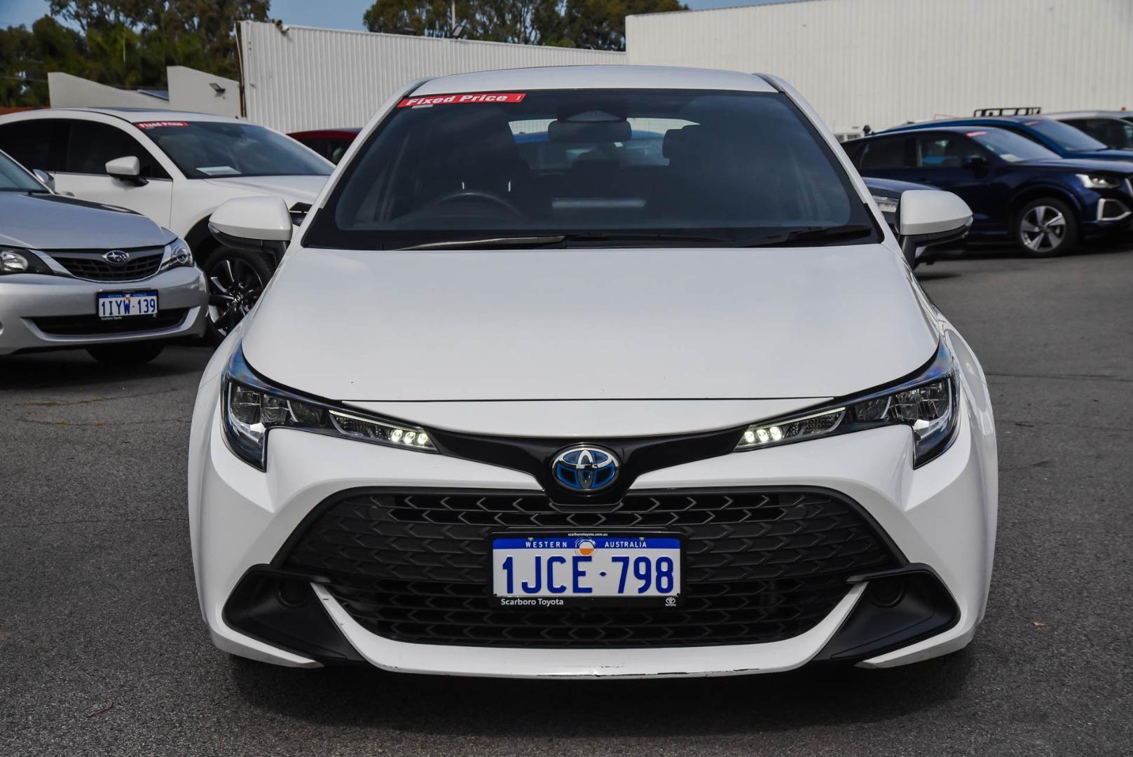 2024 Toyota Corolla Ascent Sport in White