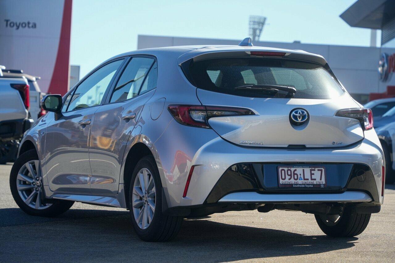 2024 Toyota Corolla Ascent Sport in Silver