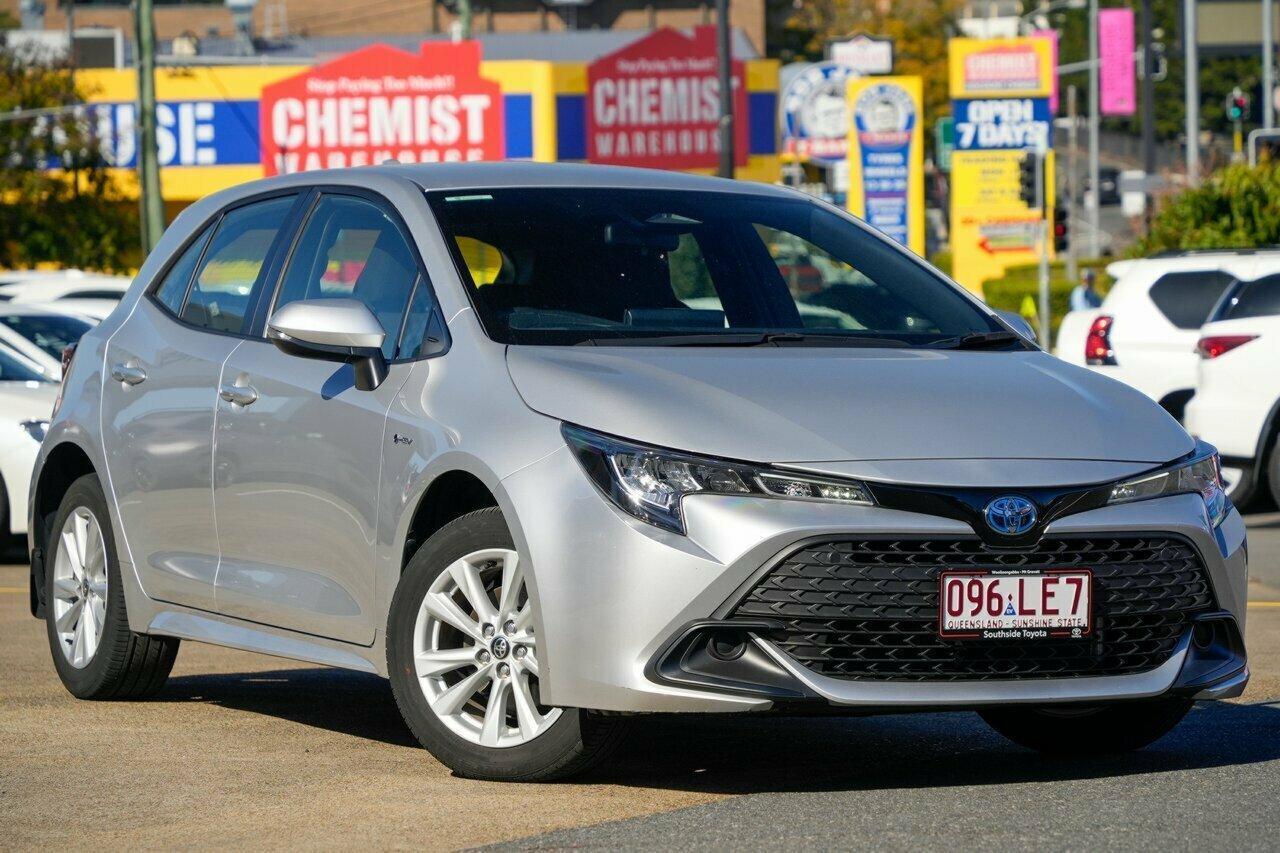 2024 Toyota Corolla Ascent Sport in Silver